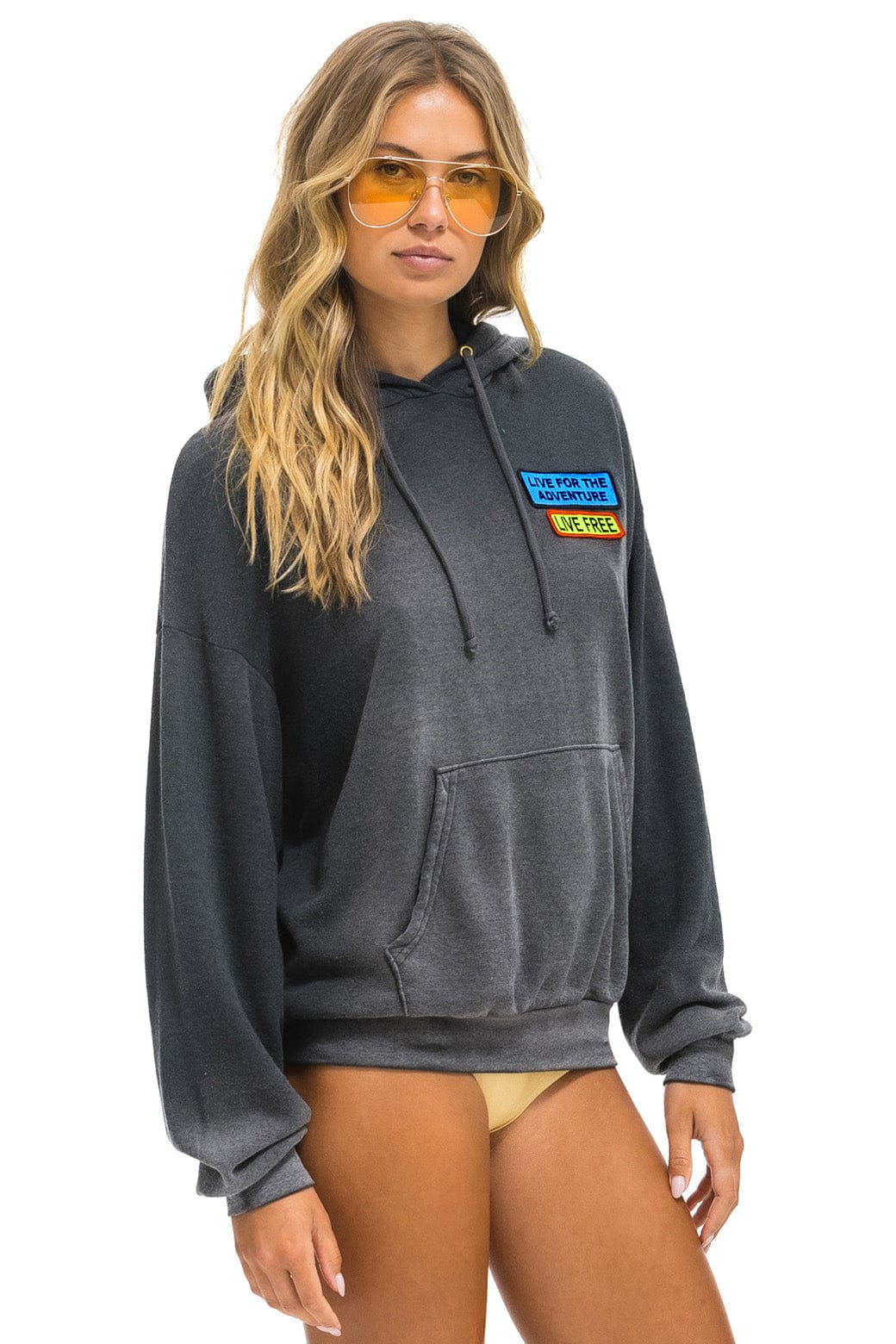 LIVE FREE ADVENTURE PATCH PULLOVER RELAXED HOODIE - FADED SMOKE