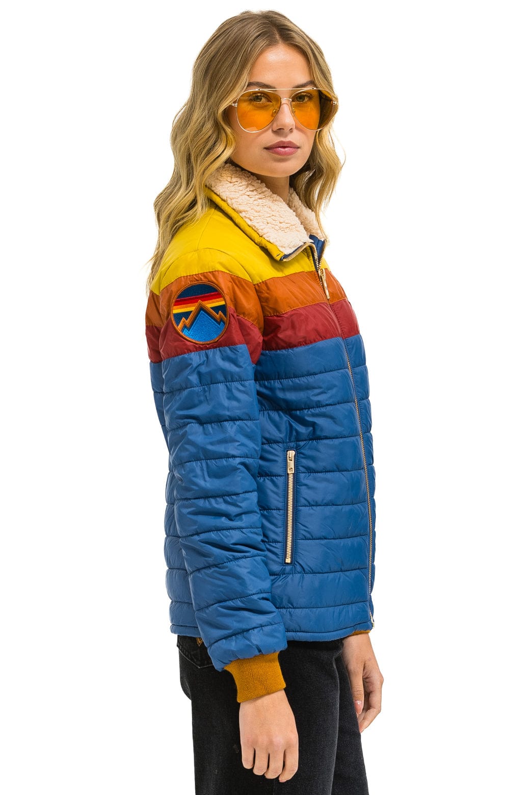 UNISEX TRAVELER LIGHTWEIGHT JACKET - SEA RED