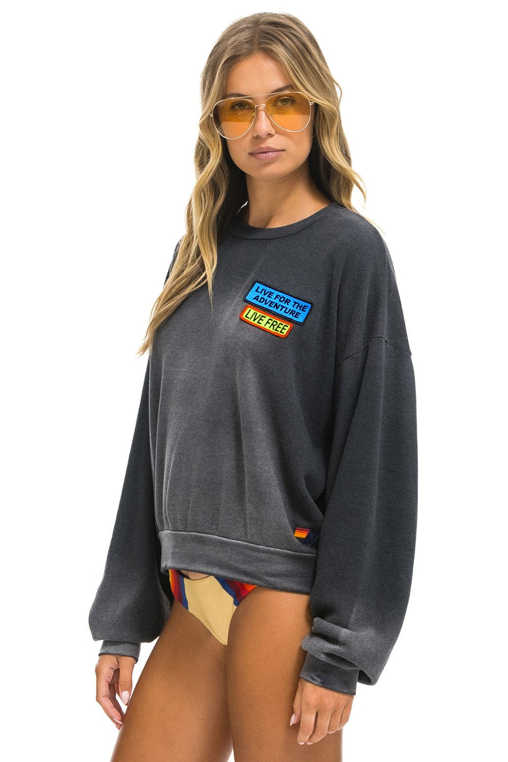 LIVE FREE ADVENTURE PATCH RELAXED CREW SWEATSHIRT - FADED SMOKE