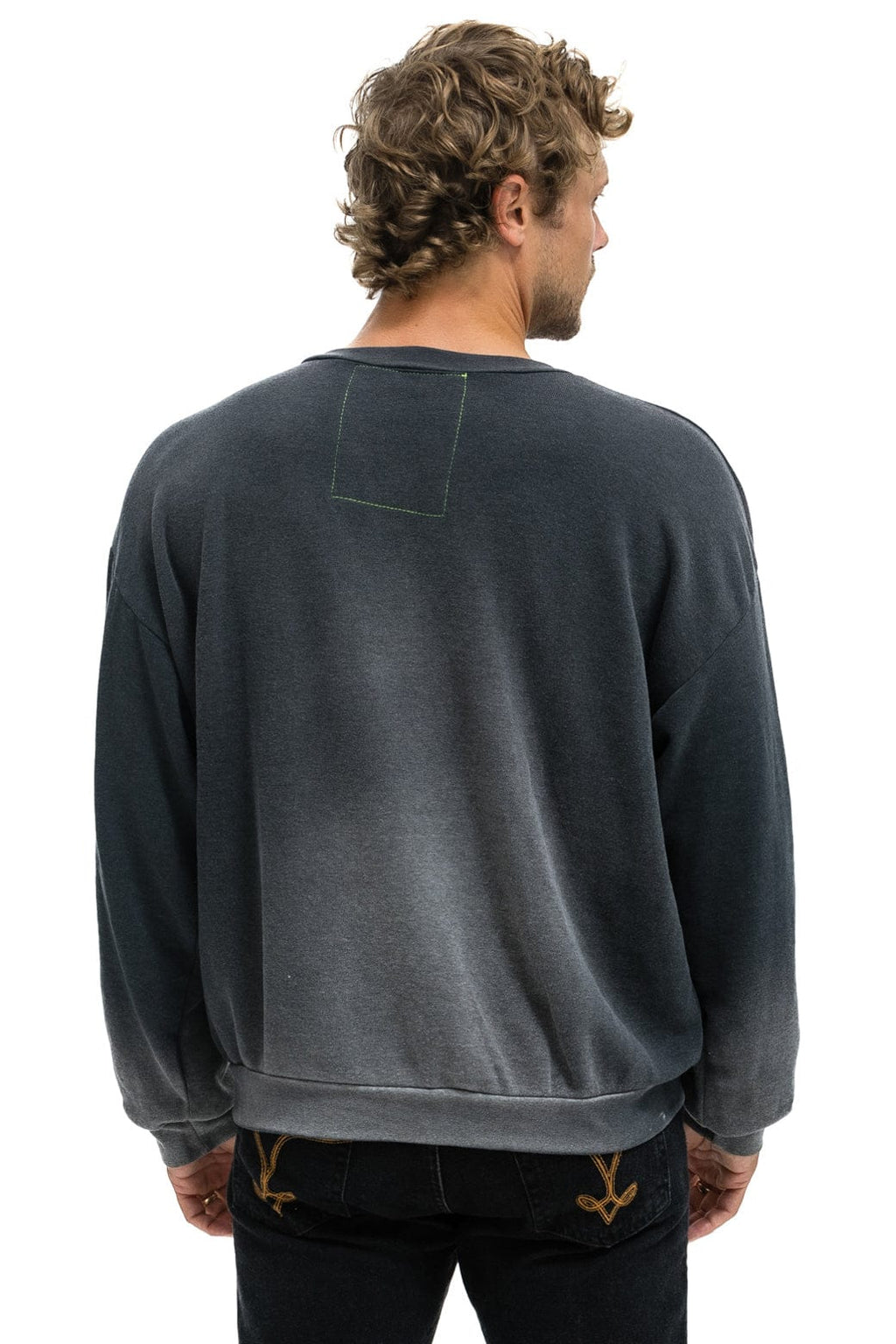 LIVE FREE ADVENTURE PATCH RELAXED CREW SWEATSHIRT - FADED SMOKE