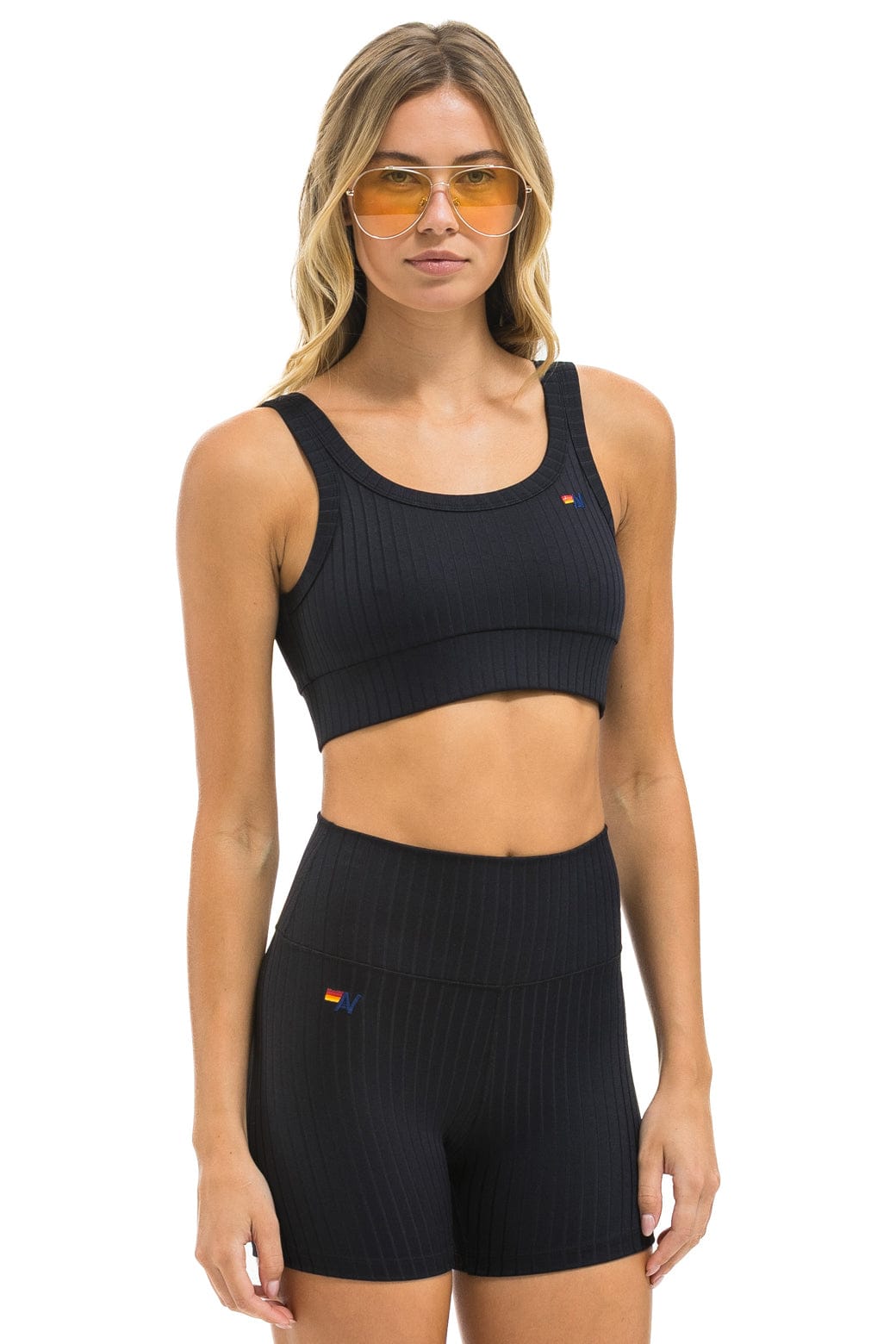 WIDE RIB WOMENS SCOOP BACK SPORTS BRA - BLACK