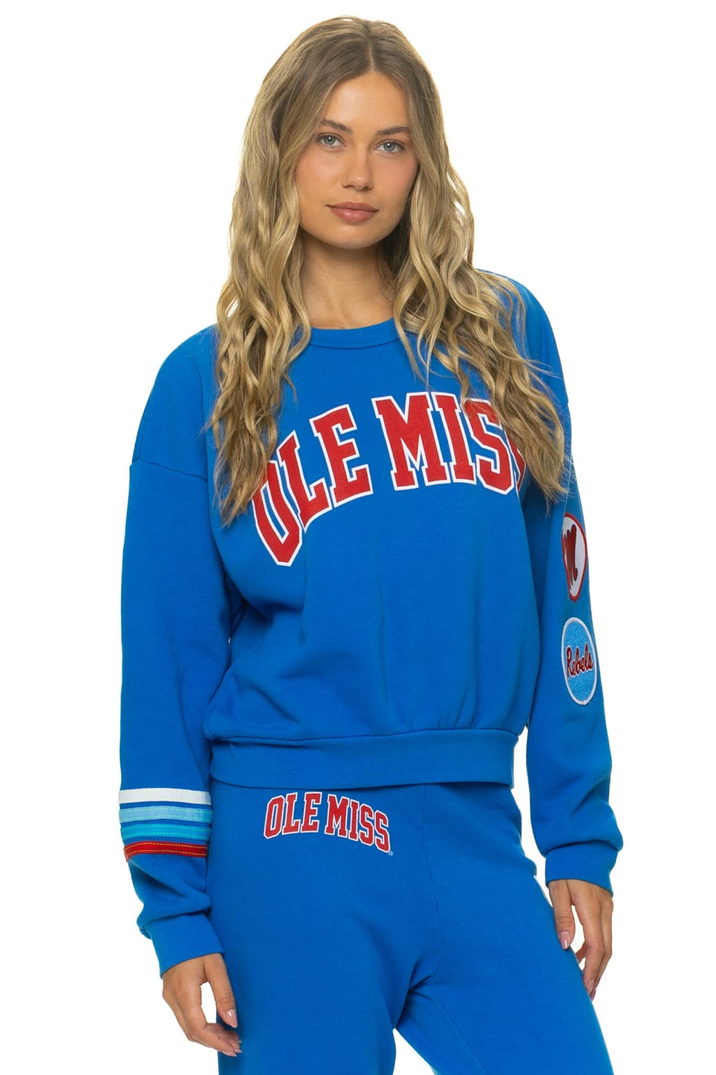OLE MISS 2026 RELAXED CREW SWEATSHIRT - ADVENTURE BLUE