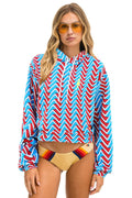 GEO ZIG BOLT EMBRIODERY RELAXED CROPPED PULLOVER HOODIE - RED BLUE
