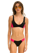 HI-CUT COLOR BLOCK CHEEKY BIKINI BOTTOMS - BLACK RED