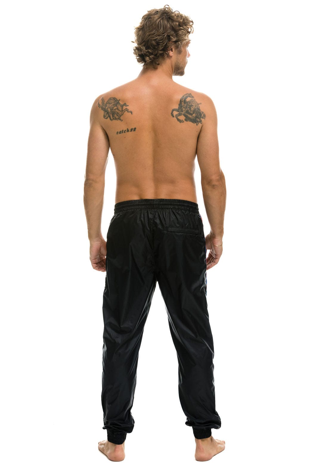 MENS 4 STRIPE WIND PANT - BLACK