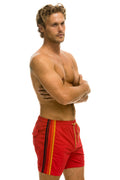 MENS 5 STRIPE FLEX SHORTS - RED