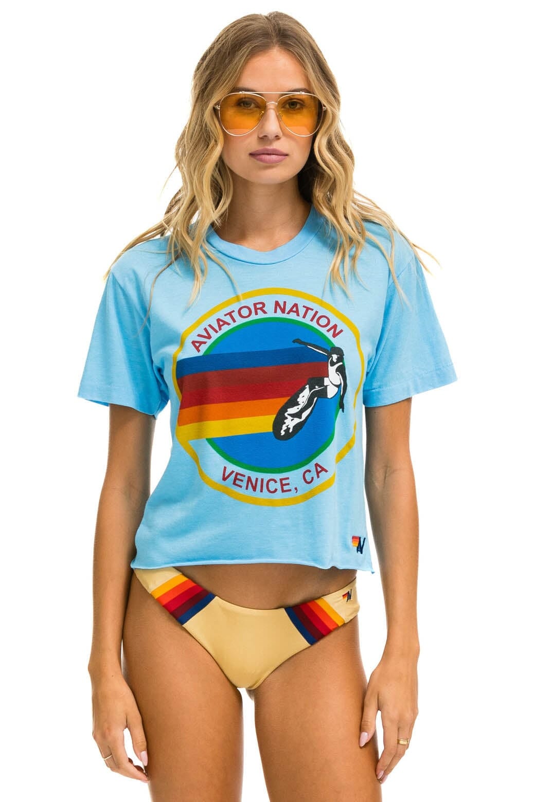 SIGNATURE VENICE BOYFRIEND TEE - SKY